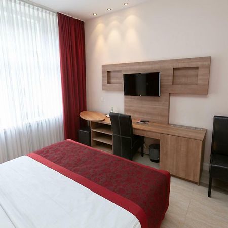 Hotel Prinz Anton Düsseldorf Extérieur photo