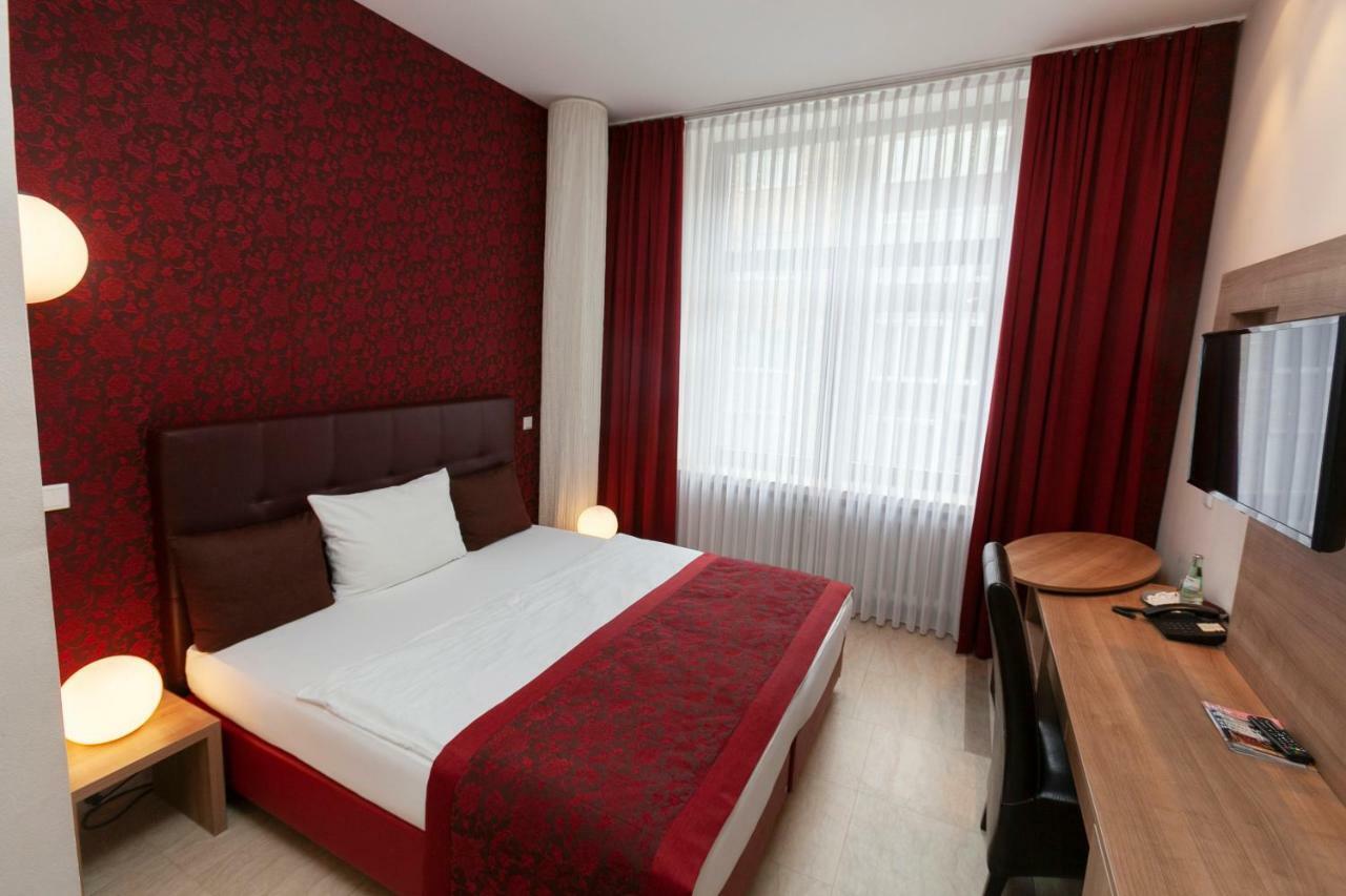 Hotel Prinz Anton Düsseldorf Extérieur photo